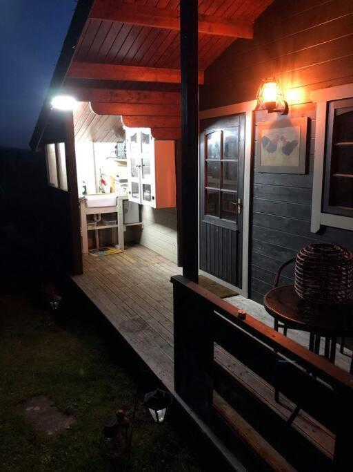 Apartamento Unique Tiny House Near 3 Peaks - The Zedshed Bentham Exterior foto