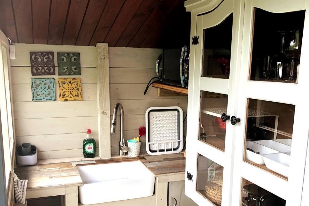 Apartamento Unique Tiny House Near 3 Peaks - The Zedshed Bentham Exterior foto